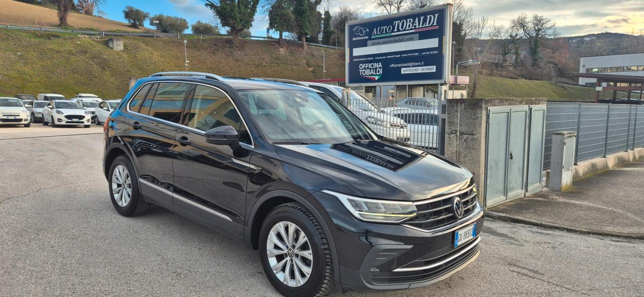 Volkswagen Tiguan 2.0 TDI SCR Life RESTAYLING