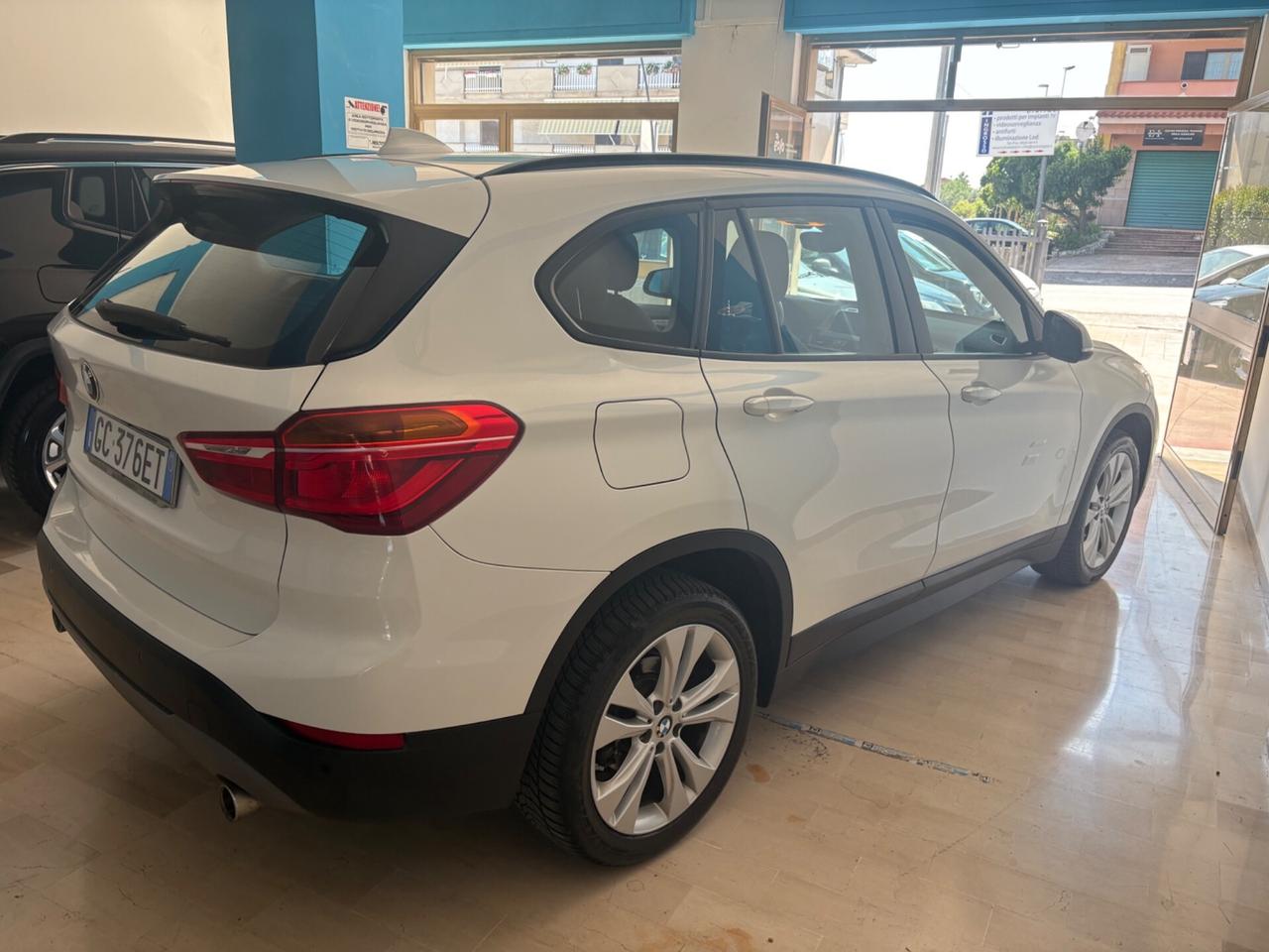 Bmw X1 sDrive18d Advantage