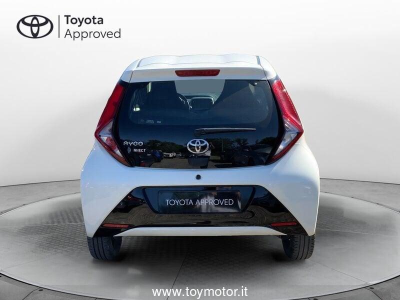 Toyota Aygo 2ª serie Connect 1.0 VVT-i 72 CV 5 porte x-play