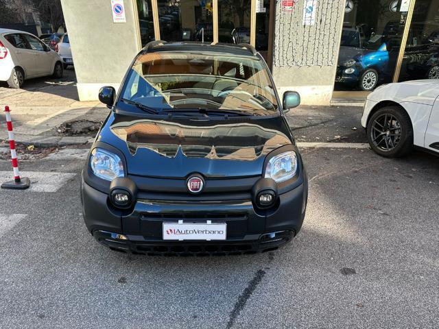 FIAT Panda 1.0 FireFly S&S Hybrid Pandina Cross-Navi-Carplay