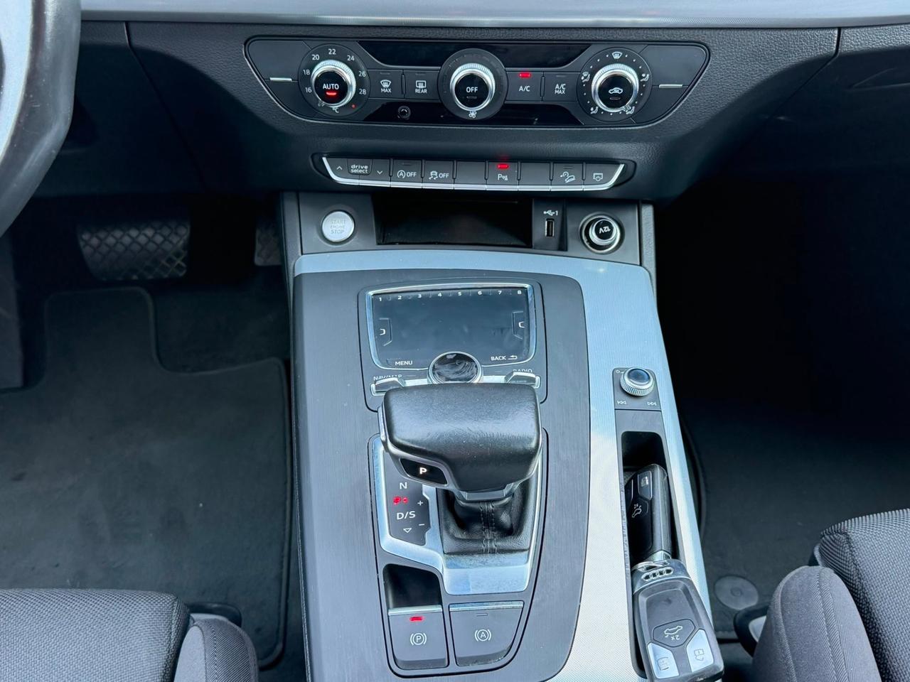 Audi Q5 40 TDI quattro S tronic line plus