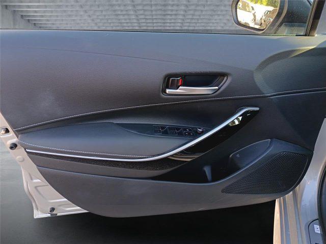 TOYOTA Corolla (2018-->) 1.8 Hybrid Style