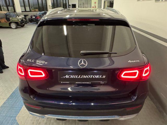 MERCEDES-BENZ GLC 300 e 4Matic EQ-Power Business Extra full opt