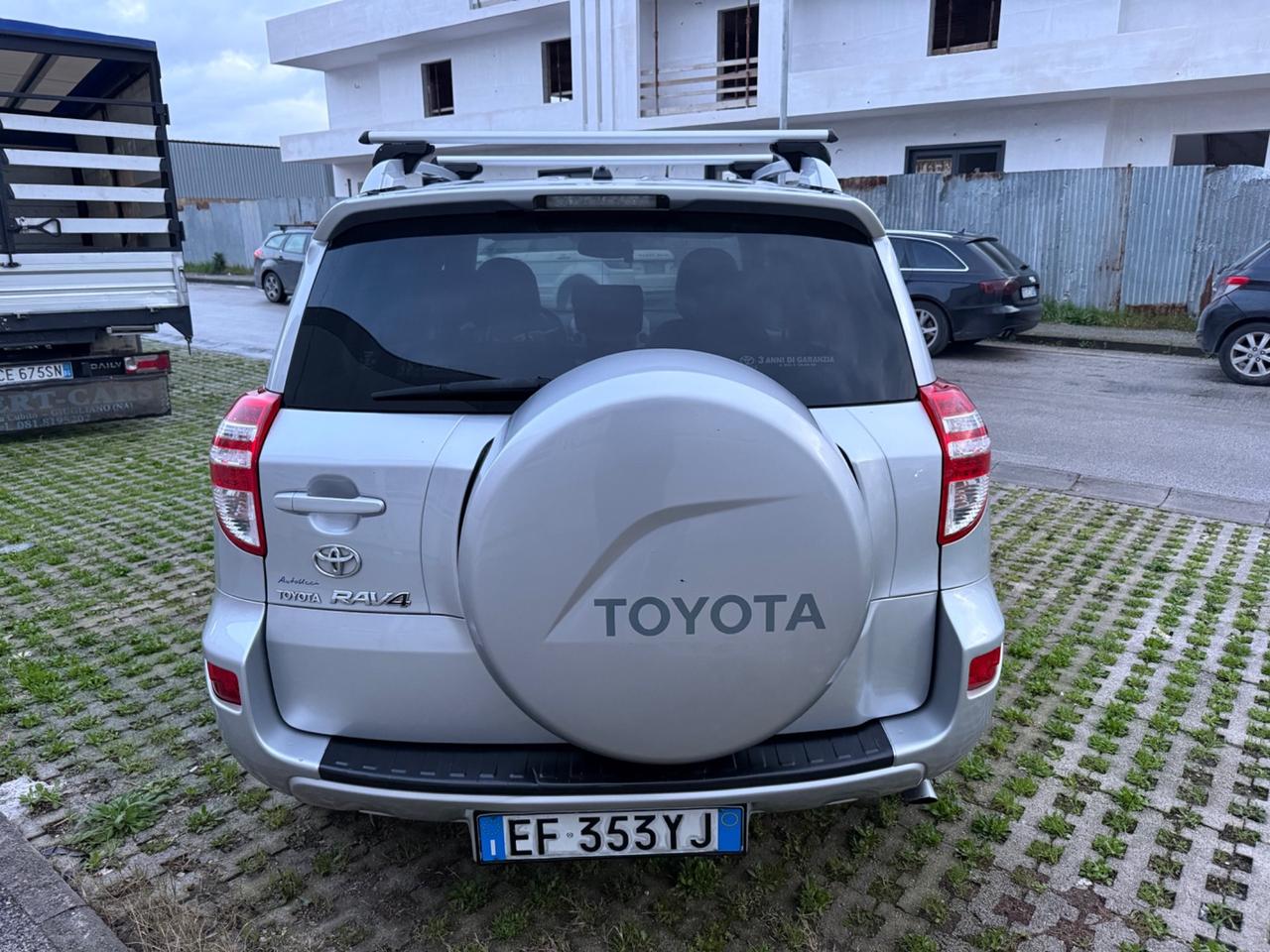 Toyota RAV 4 2.2 D-4D 150 CV DPF Exclusive
