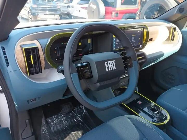 Fiat Grande Panda 1.2 Hybrid 110 CV S&S La Prima KM0