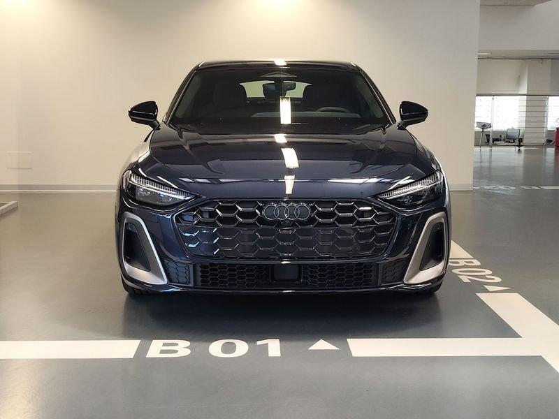 Audi A5 40 TFSI S tronic quattro Launch edition firmament