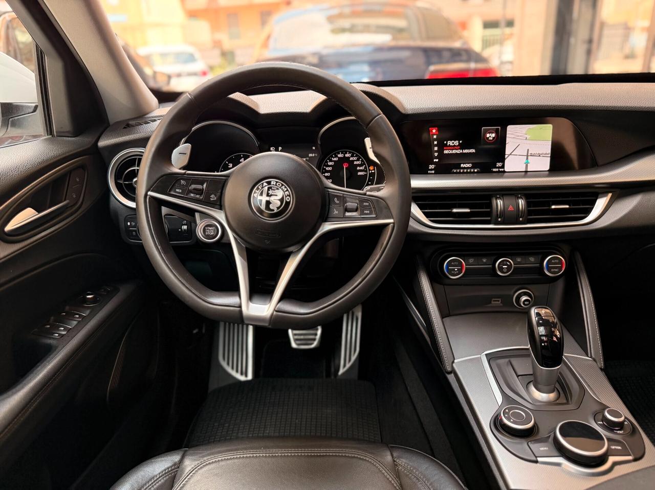 Alfa Romeo Stelvio 2.2 210 CV AT8 Q4 TETTO/PELLE/20"