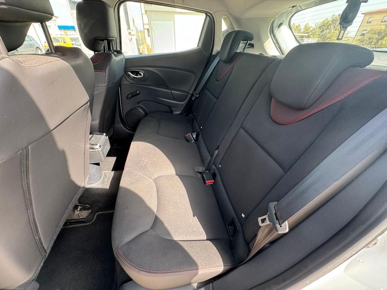 RENAULT CLIO SUPER PROMO