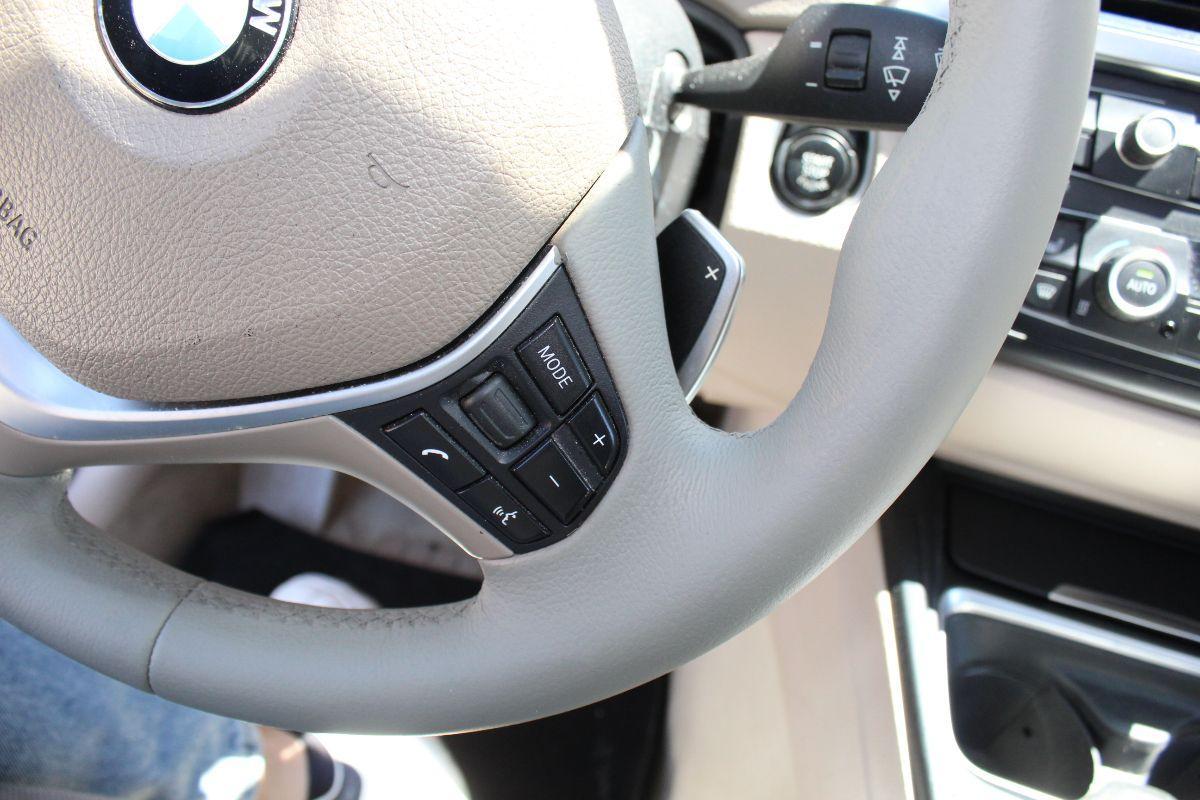 BMW - Serie 3 Touring - 320d Modern