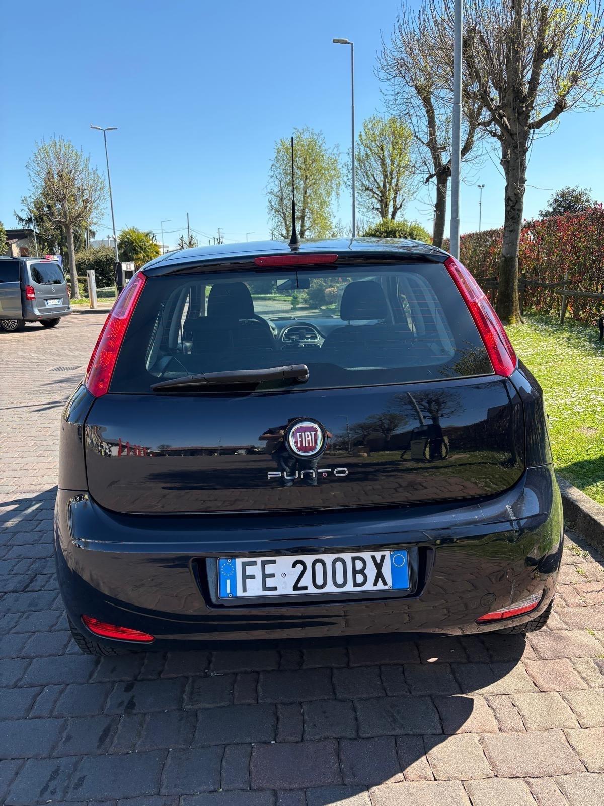 Fiat Punto 1.4 GPL 2016 neopatentati