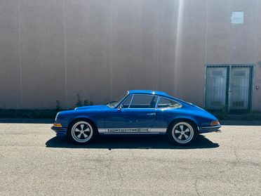 Porsche 911 T KARMANN