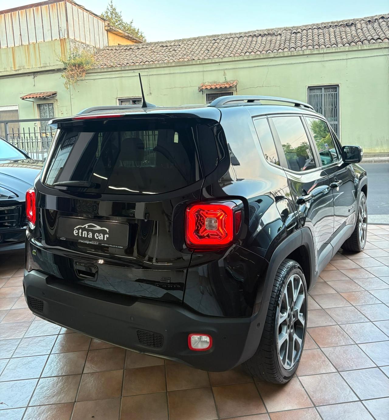 Jeep Renegade 1.5 Turbo T4 MHEV Limited
