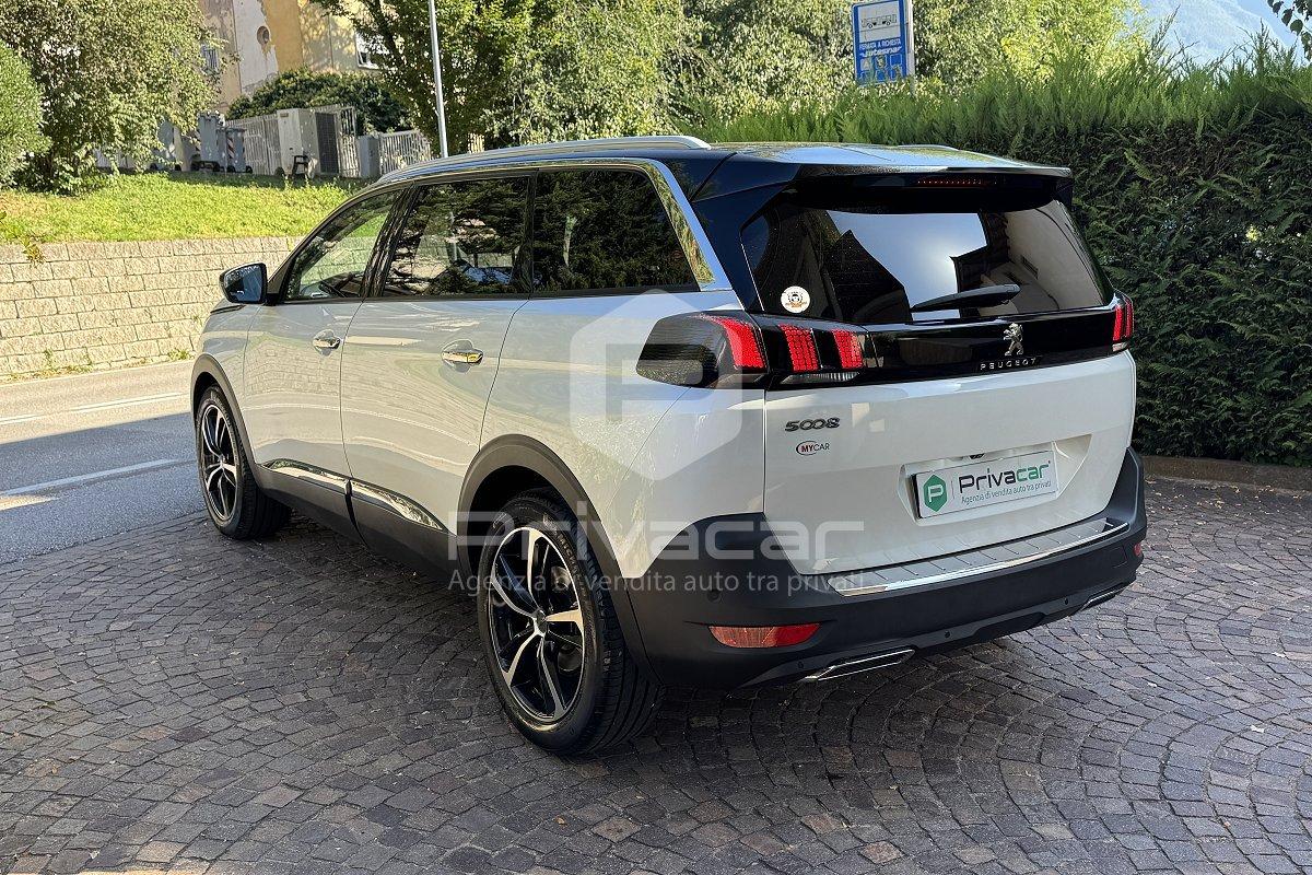 PEUGEOT 5008 BlueHDi 120 S&S Business
