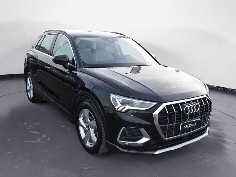 Audi Q3 35 TDI Business Advanced