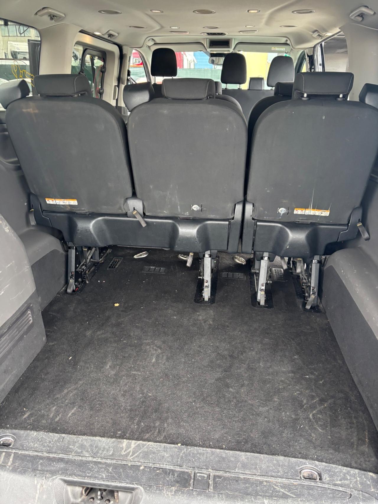 Ford Transit Connect 2.0 Furgone cambio automatico 9 posti pedana elettrica per ehndicap