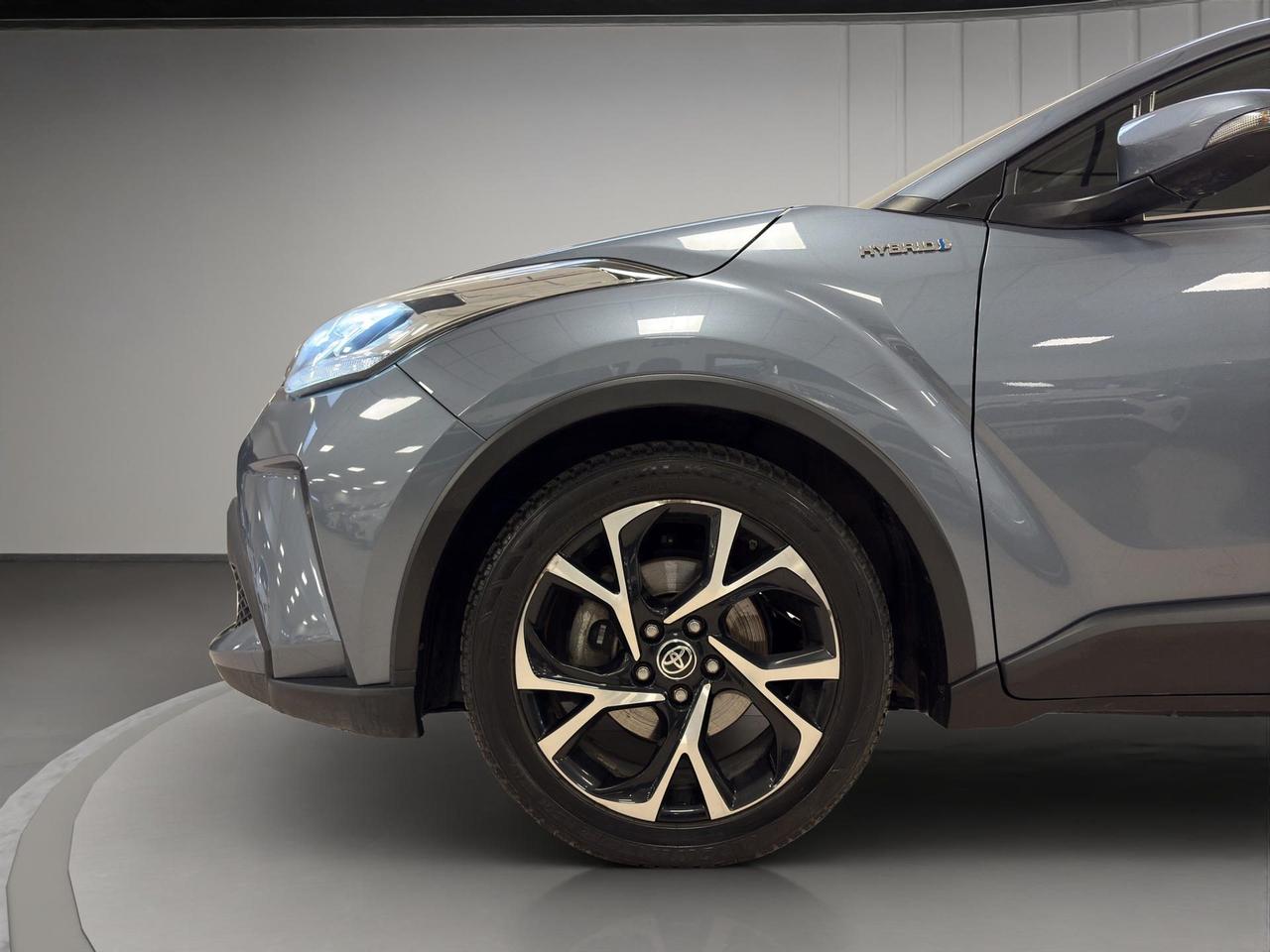 Toyota C-HR 1.8h Trend e-cvt