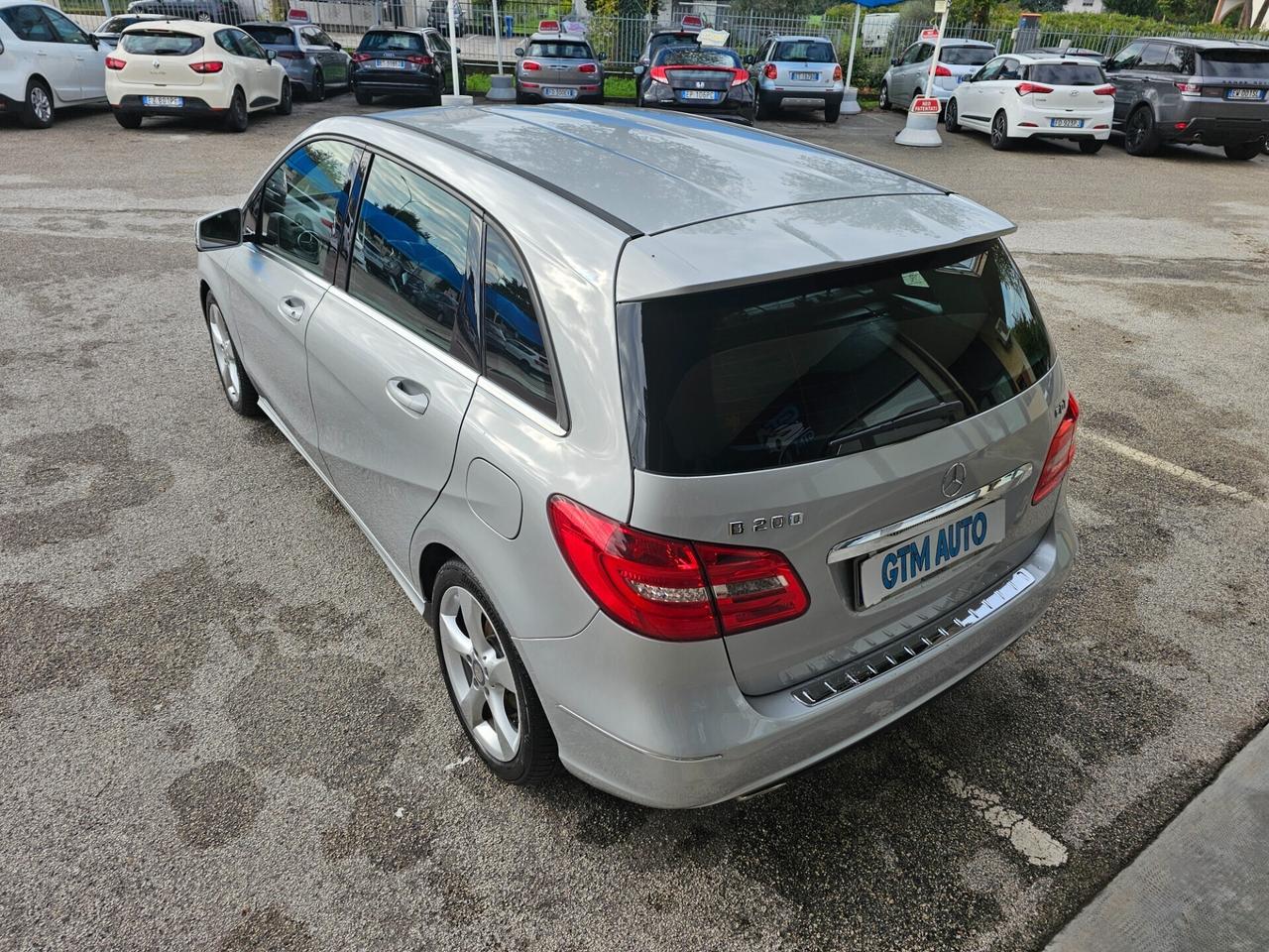 Mercedes-benz B 200 - 2015 - Manuale