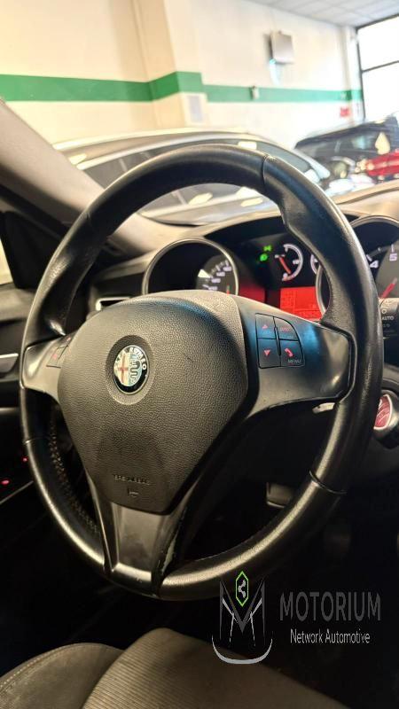 Alfa Romeo giulietta giulietta (2010-21)