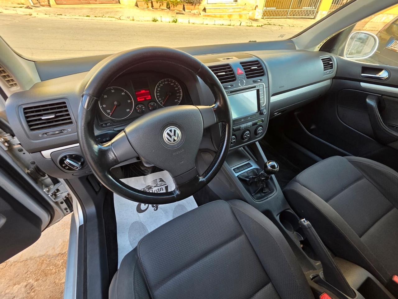 Volkswagen Golf 2.0 16V TDI 5p. Comfortline