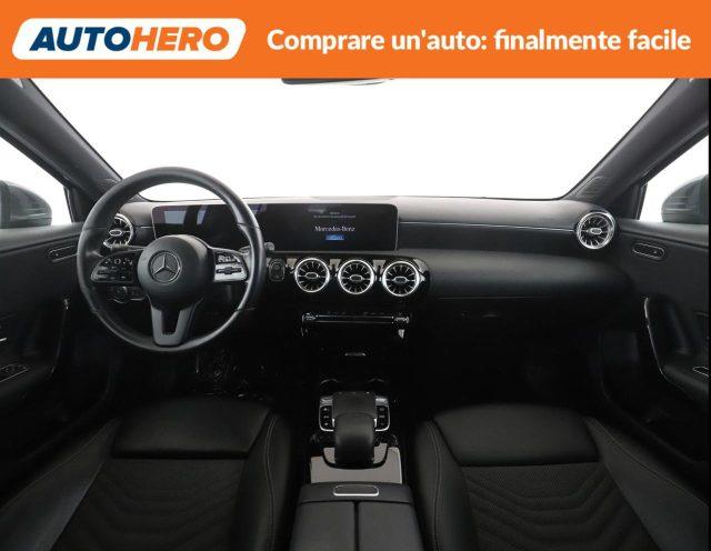 MERCEDES-BENZ A 200 Automatic Executive