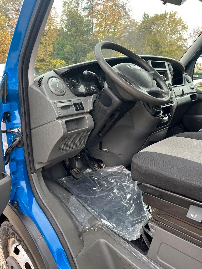 Iveco Daily 35C13 Ribaltabile Trilaterale - 2013 - KM 200.000