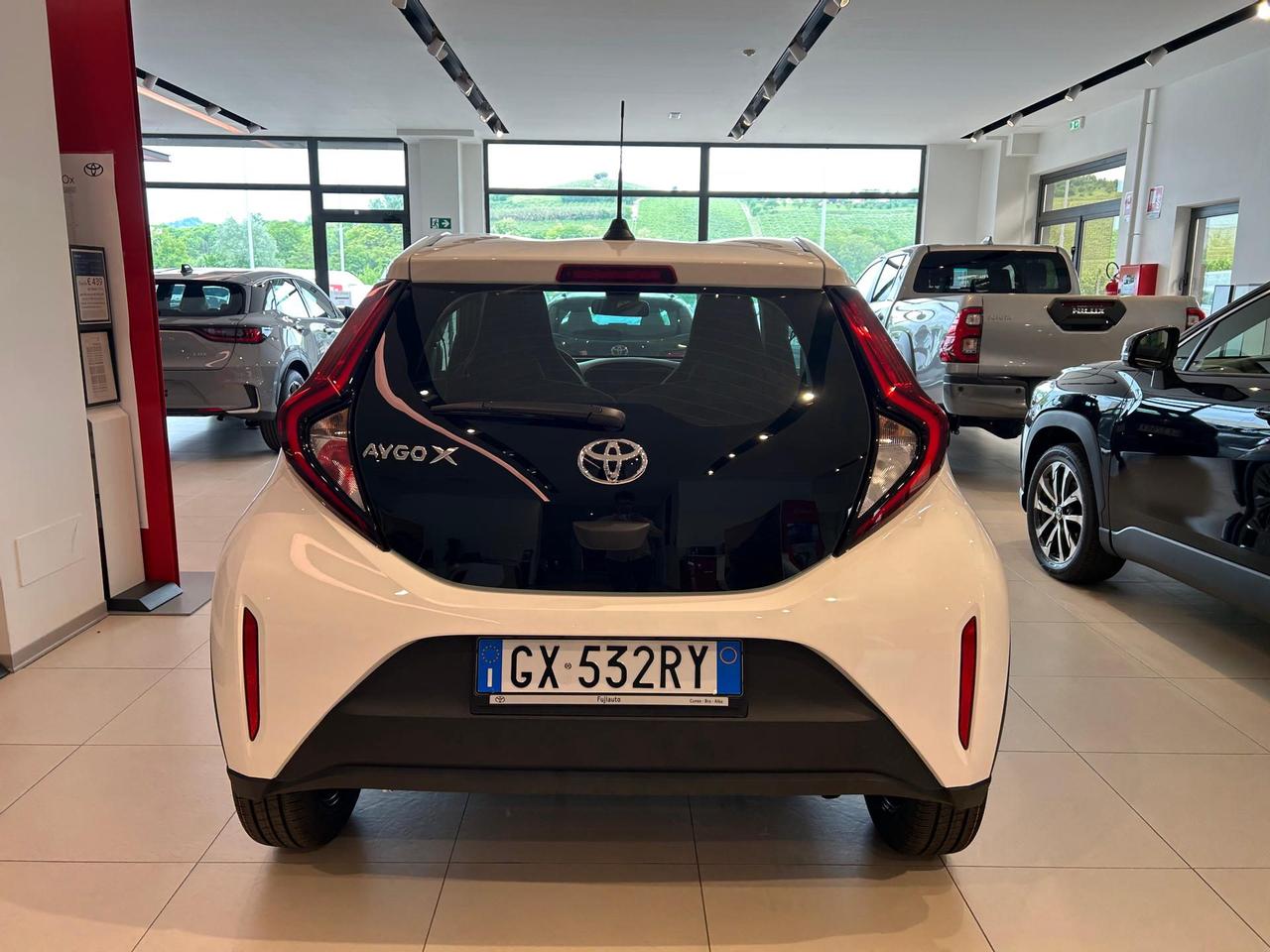 Toyota Aygo X 1.0 Active 72cv
