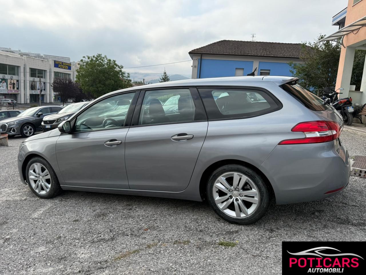 Peugeot 308 BlueHDi 120 S&S SW Business