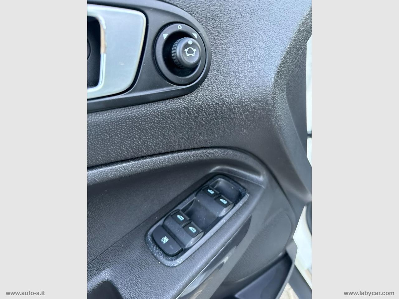 FORD EcoSport 1.5 TDCi 90 CV Titanium