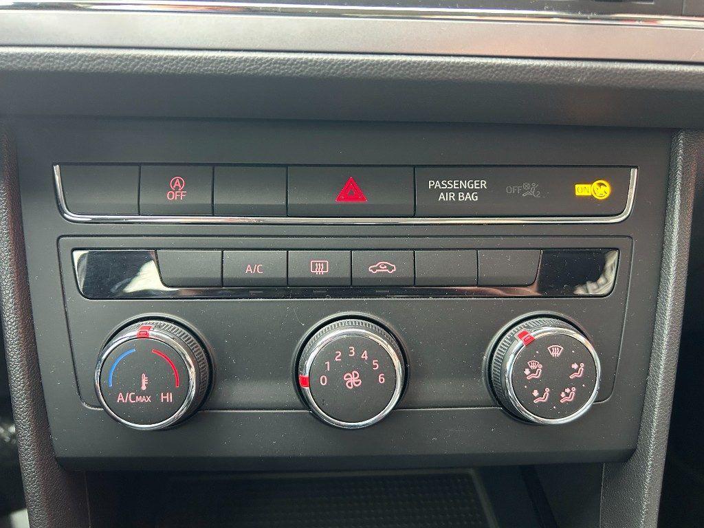 SEAT Leon 1.5 TGI DSG 5p. Style