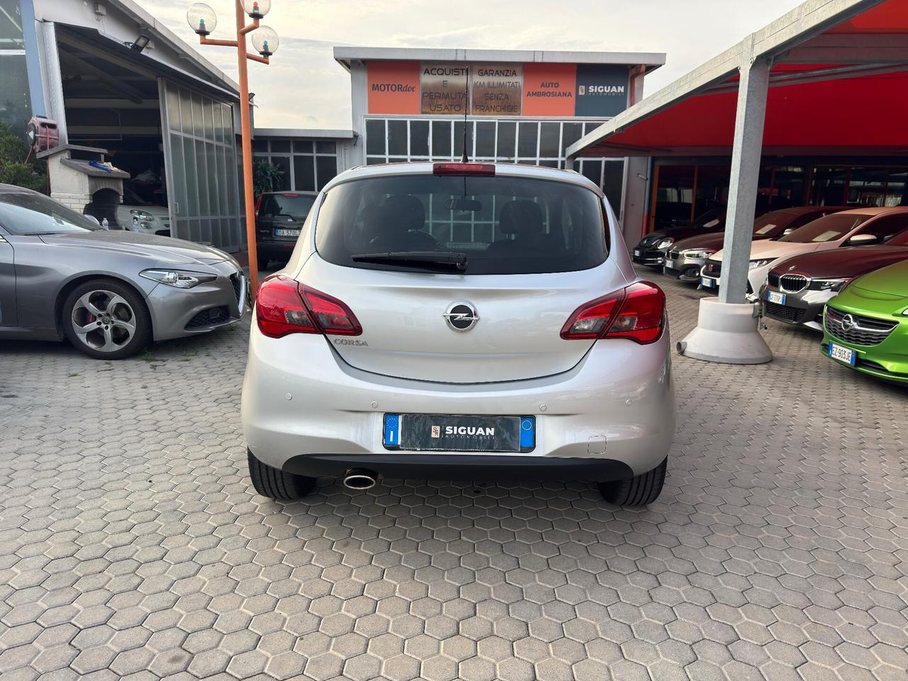 Opel Corsa ADATTA A NEOPATENTATI 1.4 16V 3 porte b-color