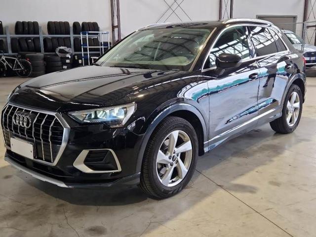 AUDI Q3 35 TDI S tronic Business Advanced