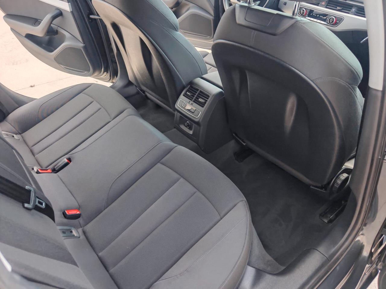 Audi A4 MATRIX 163CV VIRTUAL UNIPROPRIETARIO KM VERI GARANZIA