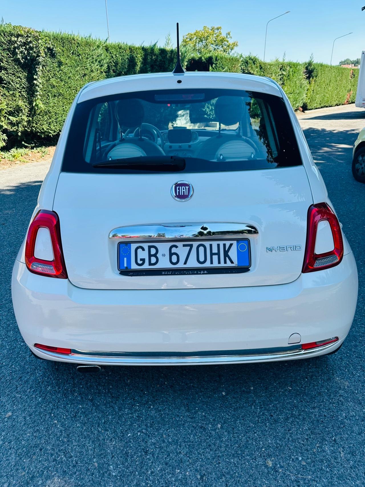 Fiat 500 1.0 Hybrid Dolcevita
