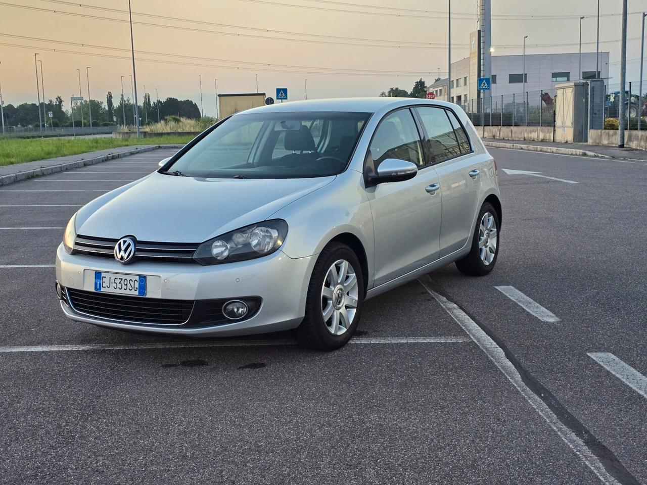 Volkswagen Golf 2.0 TDI 140CV DPF 5p. Highline