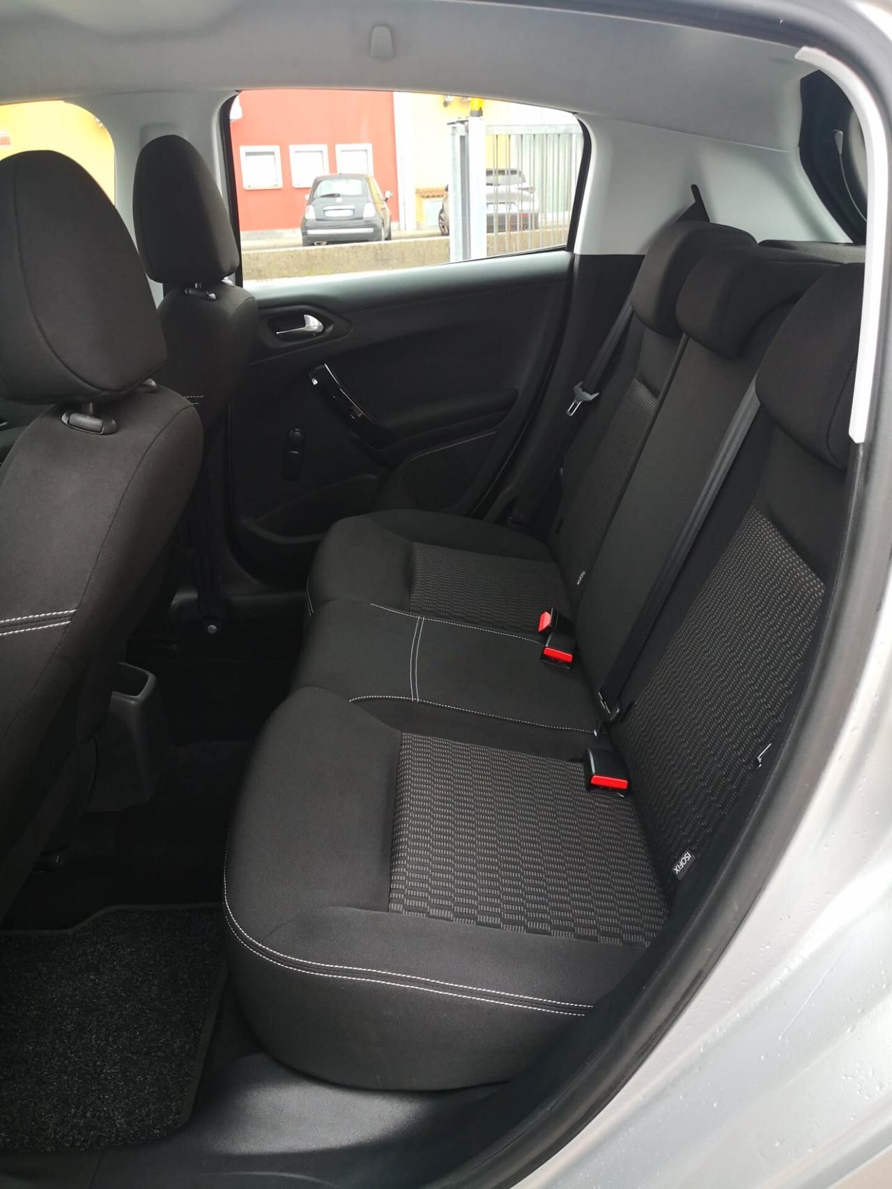 Peugeot 208 PureTech 1.2 82CV 5p. ***NEOPATENTATI***UNIPROPRIETARIO***