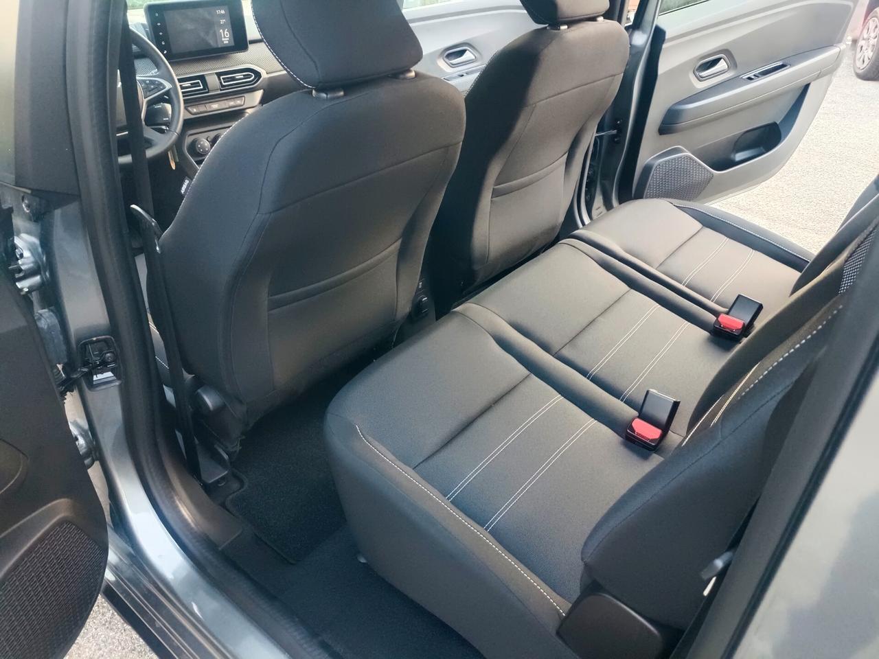 Dacia Jogger Hybrid 7 posti Expression