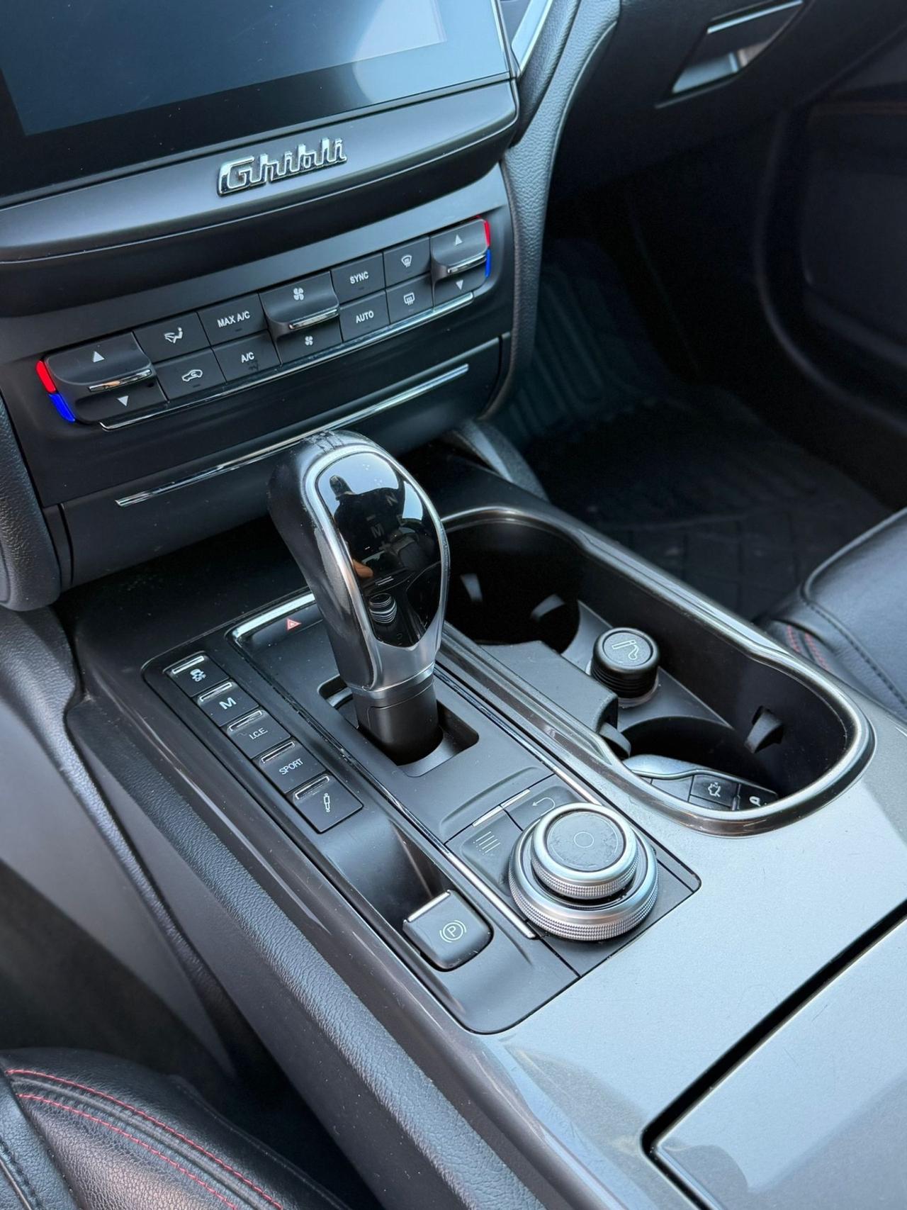 Maserati Ghibli V6 Diesel 275 CV Gransport