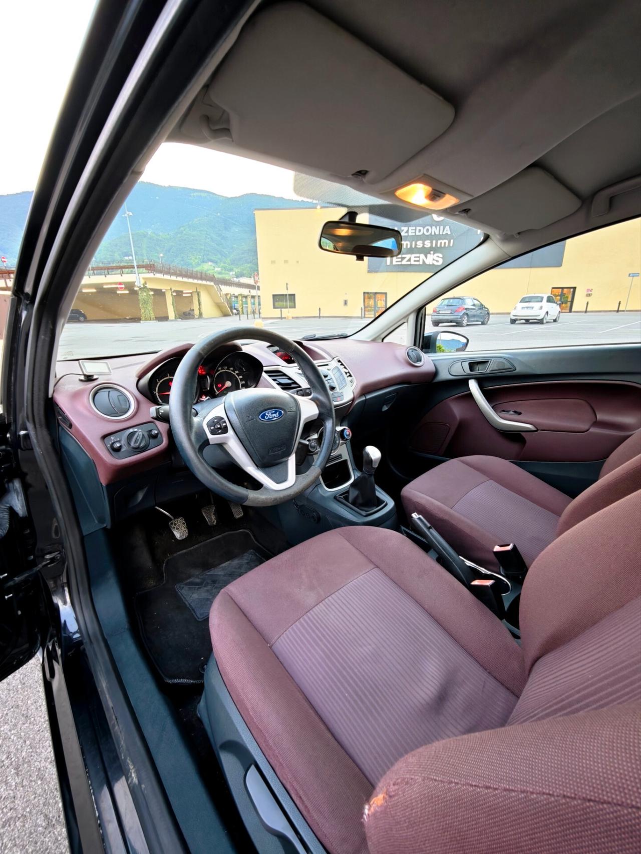 Ford Fiesta 1.4 TDCi 68 CV - 50 KW - PERFETTA -