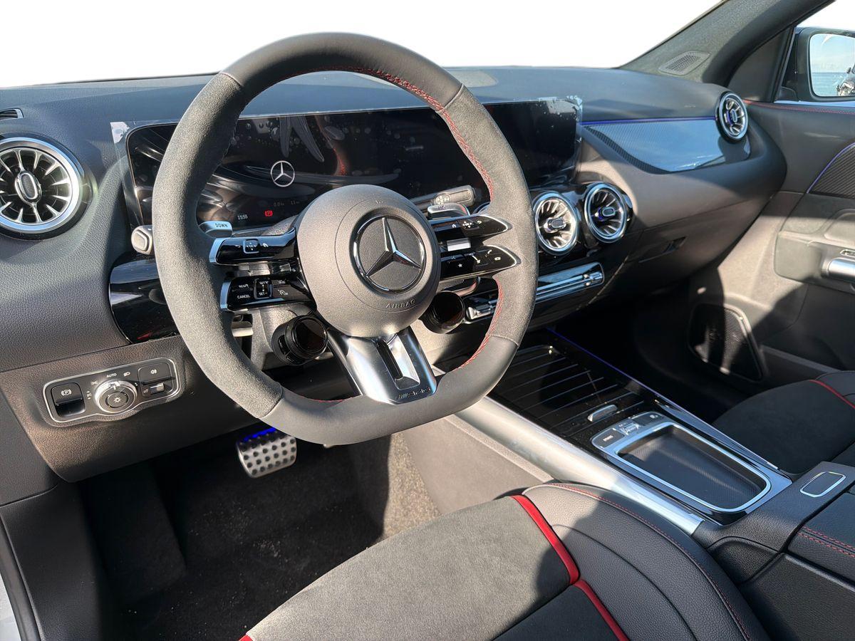 Mercedes-Benz Mercedes-AMG GLA 35 4MATIC