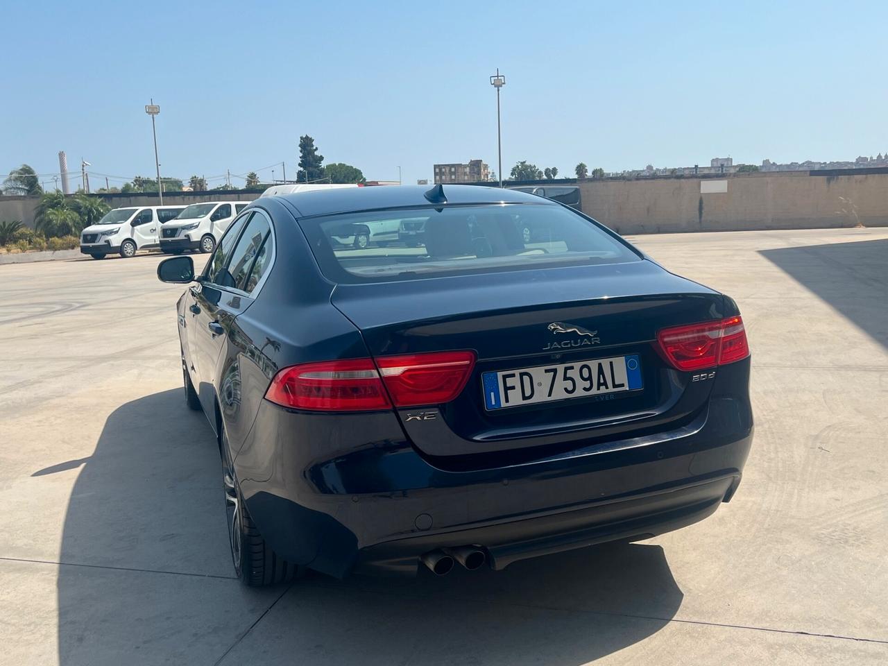 Jaguar XE 2.0 D Turbo aut. Prestige Business Edition