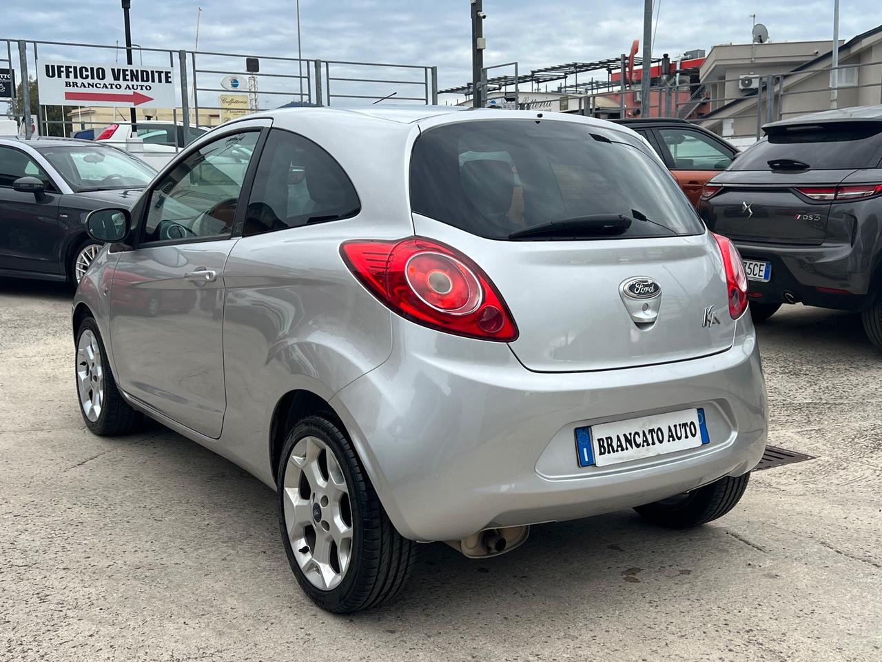 Ford Ka 1.2 8V 69CV Titanium