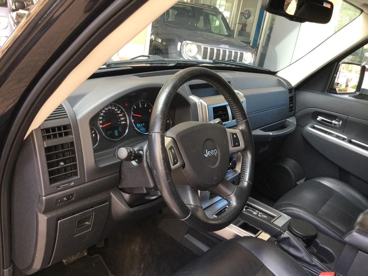 Jeep Cherokee 2.8 CRD DPF Limited Auto