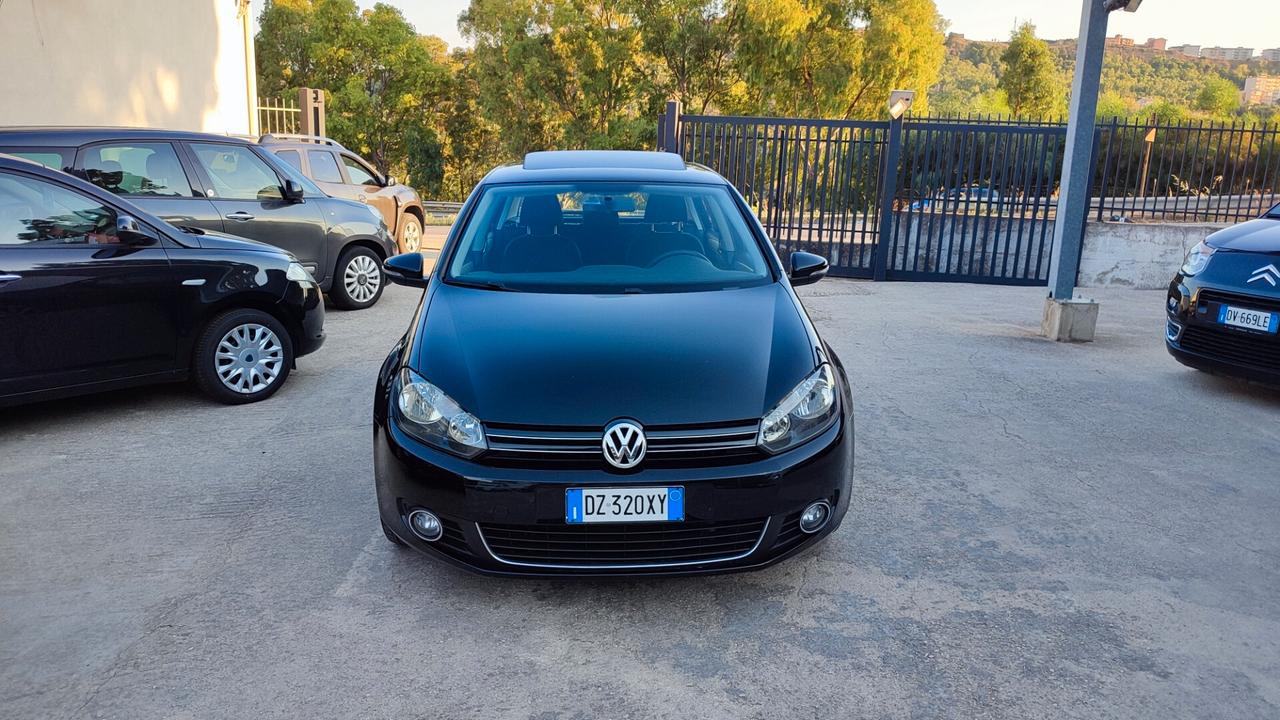 Volkswagen Golf 1.6 TDI *TETTO APRIBILE*