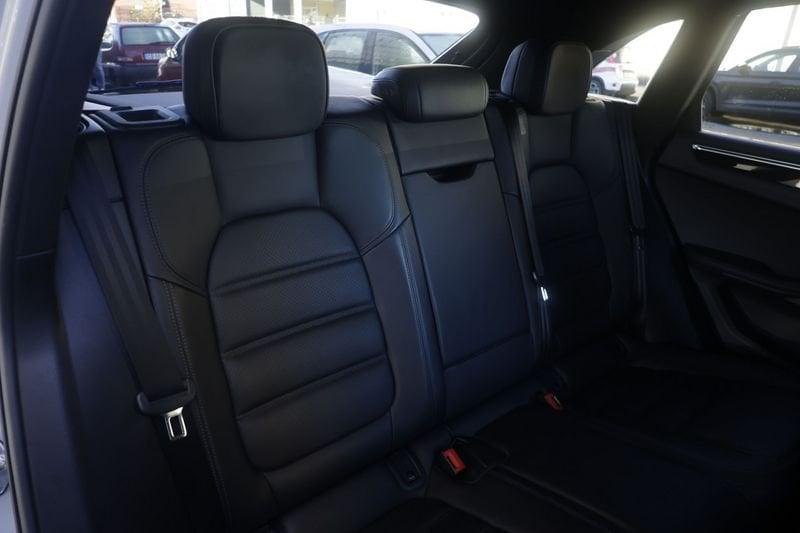 Porsche Macan Porsche Macan 3.0 S 260KW ANNO 2021