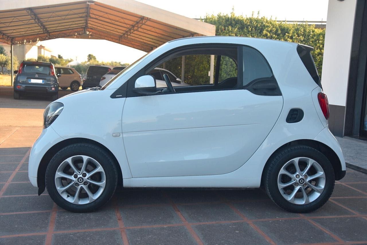 Smart ForTwo 70 1.0 52kw Passion