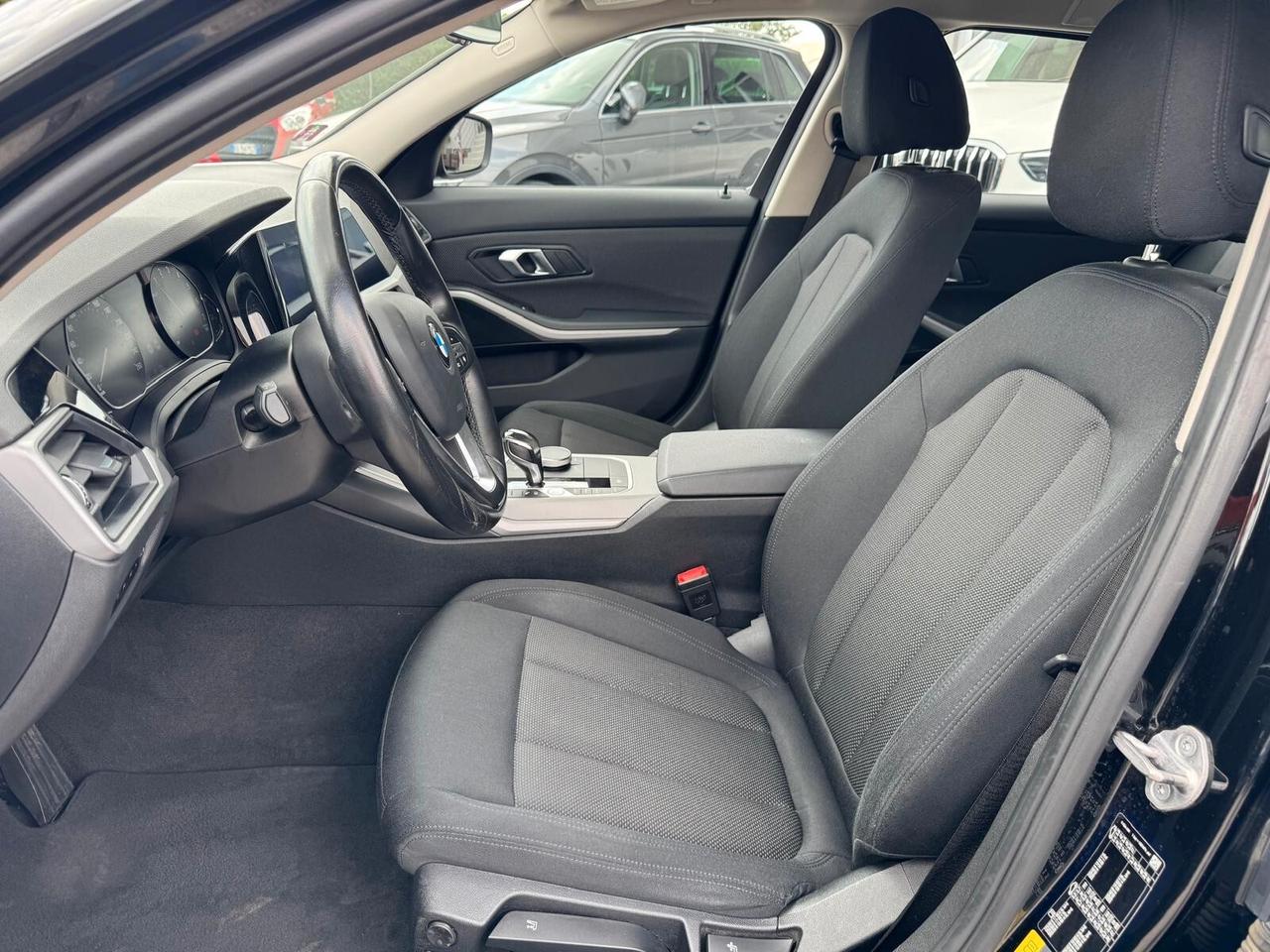 Bmw 330 330e xDrive Touring Business Advantage