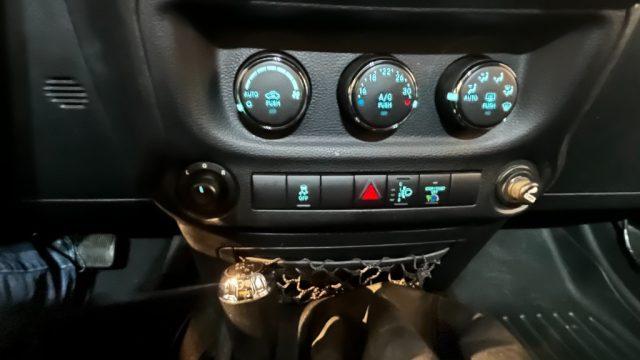 JEEP Wrangler 2.8 CRD DPF Sahara