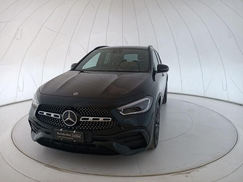 Mercedes-Benz GLA GLA-H247 2020 180 d Premium auto