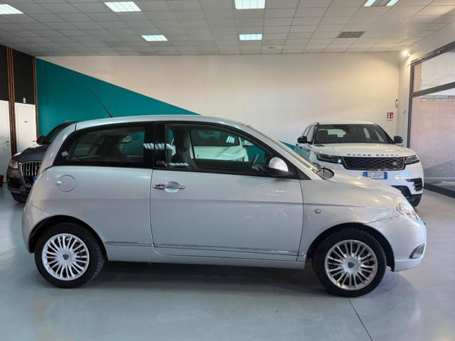LANCIA Ypsilon 1.2 69 CV Diva*OK NEOPATENTATI*