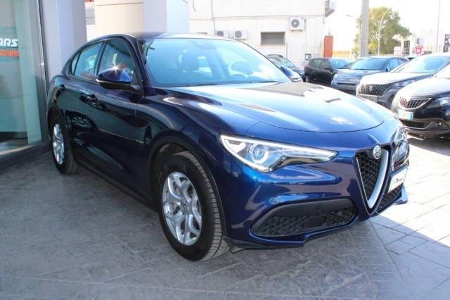 Alfa Romeo Stelvio 2.2 t Business Q4 190cv con Navigatore e CarPlay